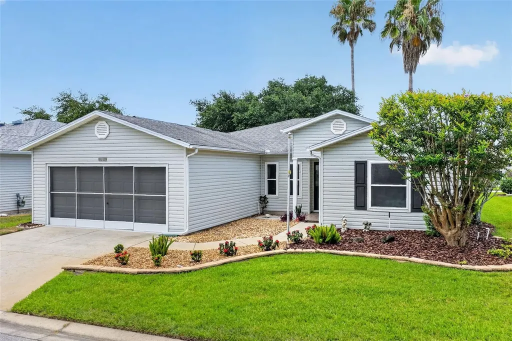 751 Old Oaks Lane Leesburg FL 34748