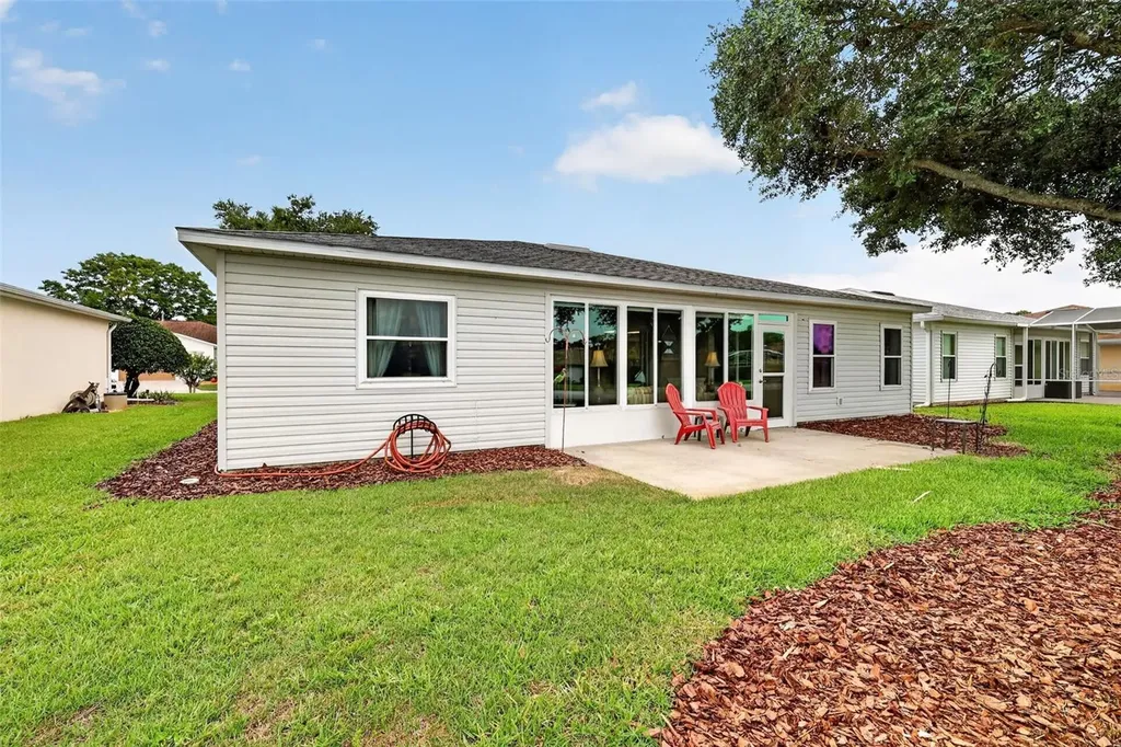 751 Old Oaks Lane Leesburg FL 34748
