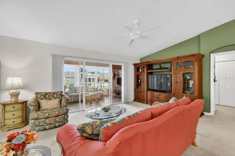 751 Old Oaks Lane Leesburg FL 34748