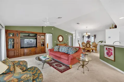 751 Old Oaks Lane Leesburg FL 34748
