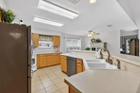 751 Old Oaks Lane Leesburg FL 34748