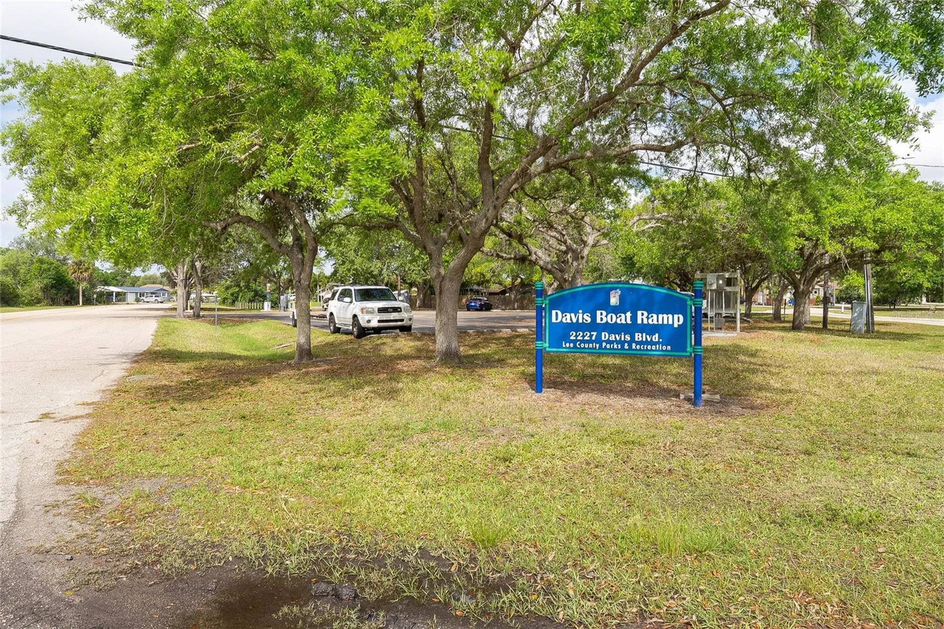 2239 Lotus Road Fort Myers FL 33905