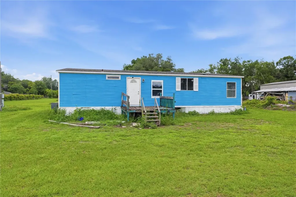 7120 20th Street Zephyrhills FL 33540