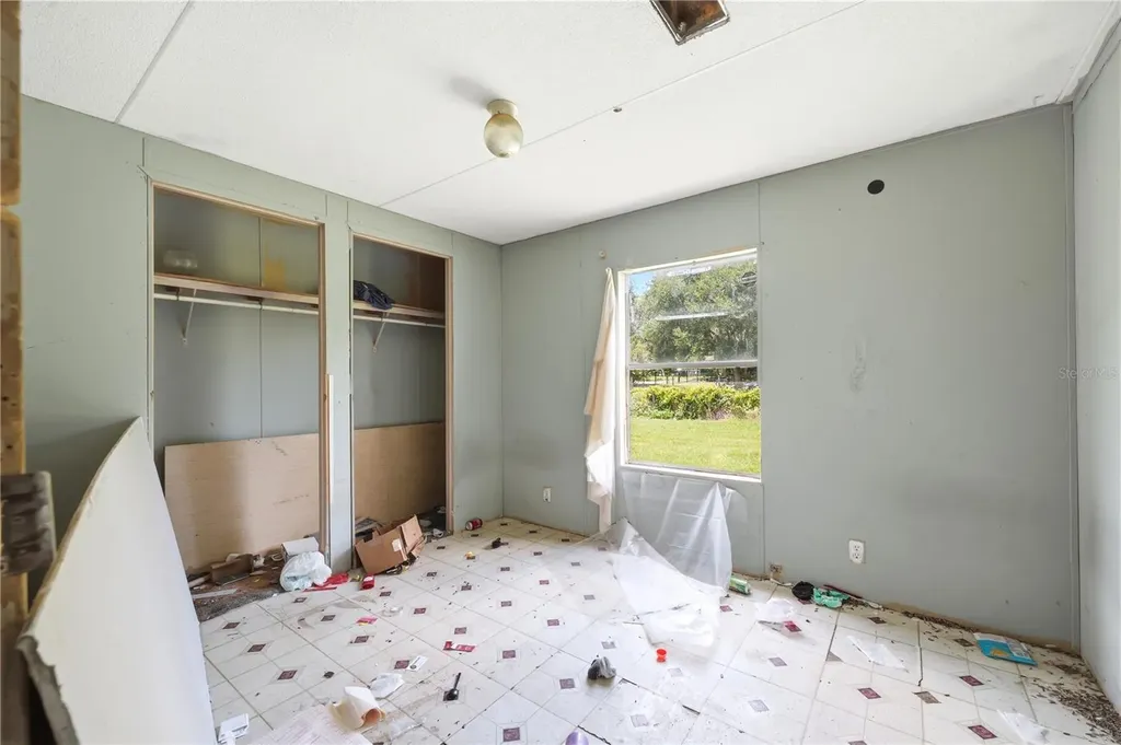 7120 20th Street Zephyrhills FL 33540