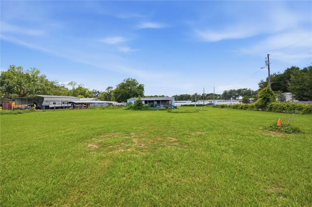7120 20th Street Zephyrhills FL 33540