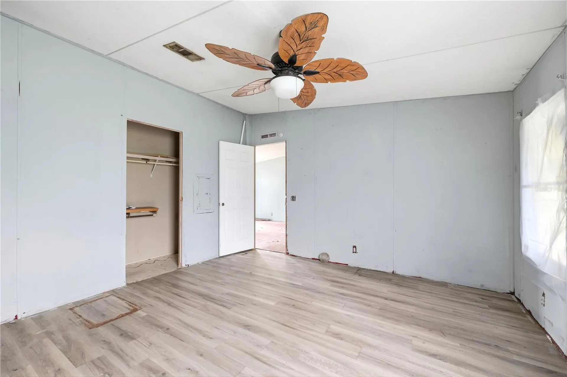 7120 20th Street Zephyrhills FL 33540