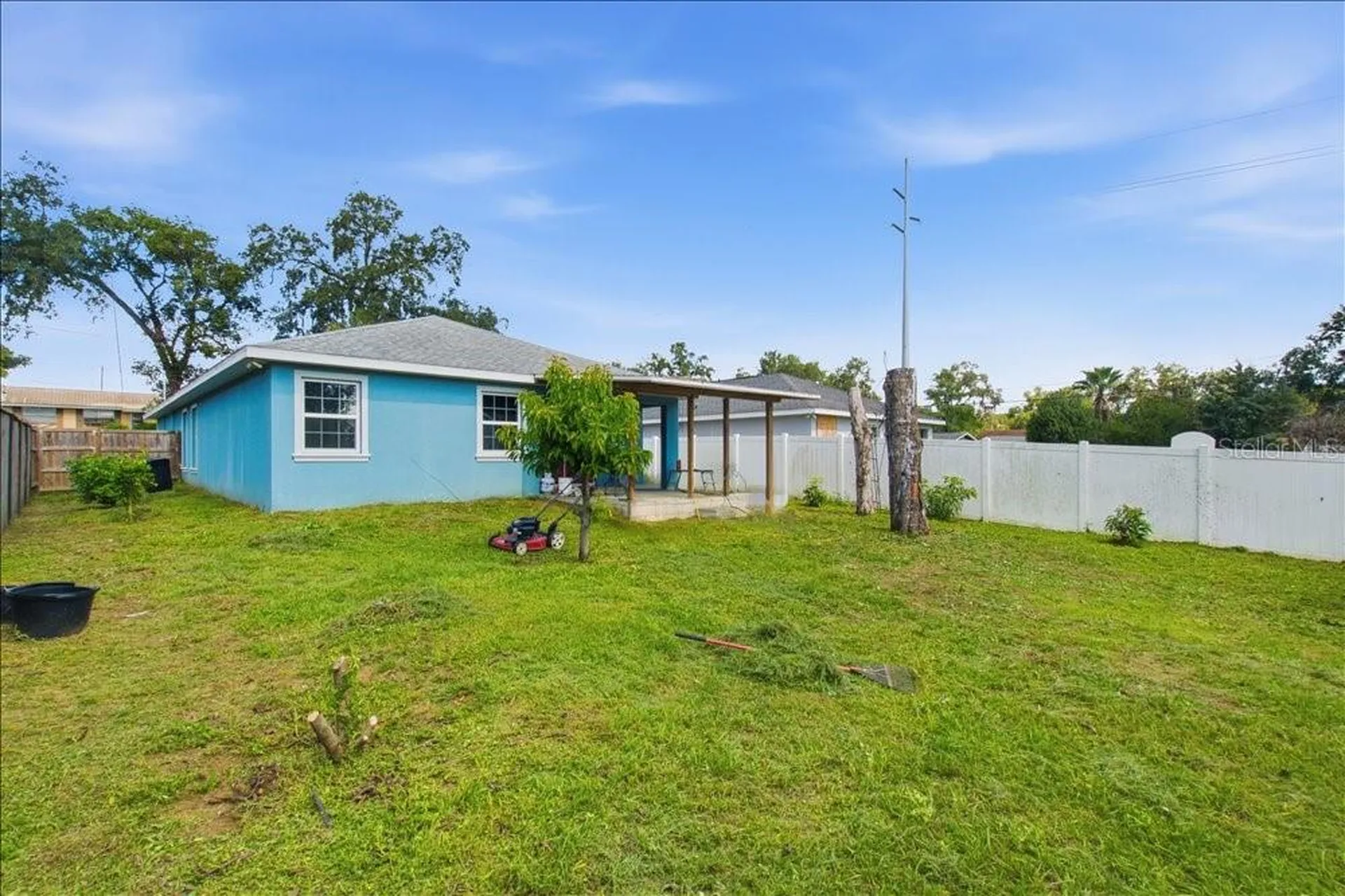 14584 20th Street Dade City FL 33523