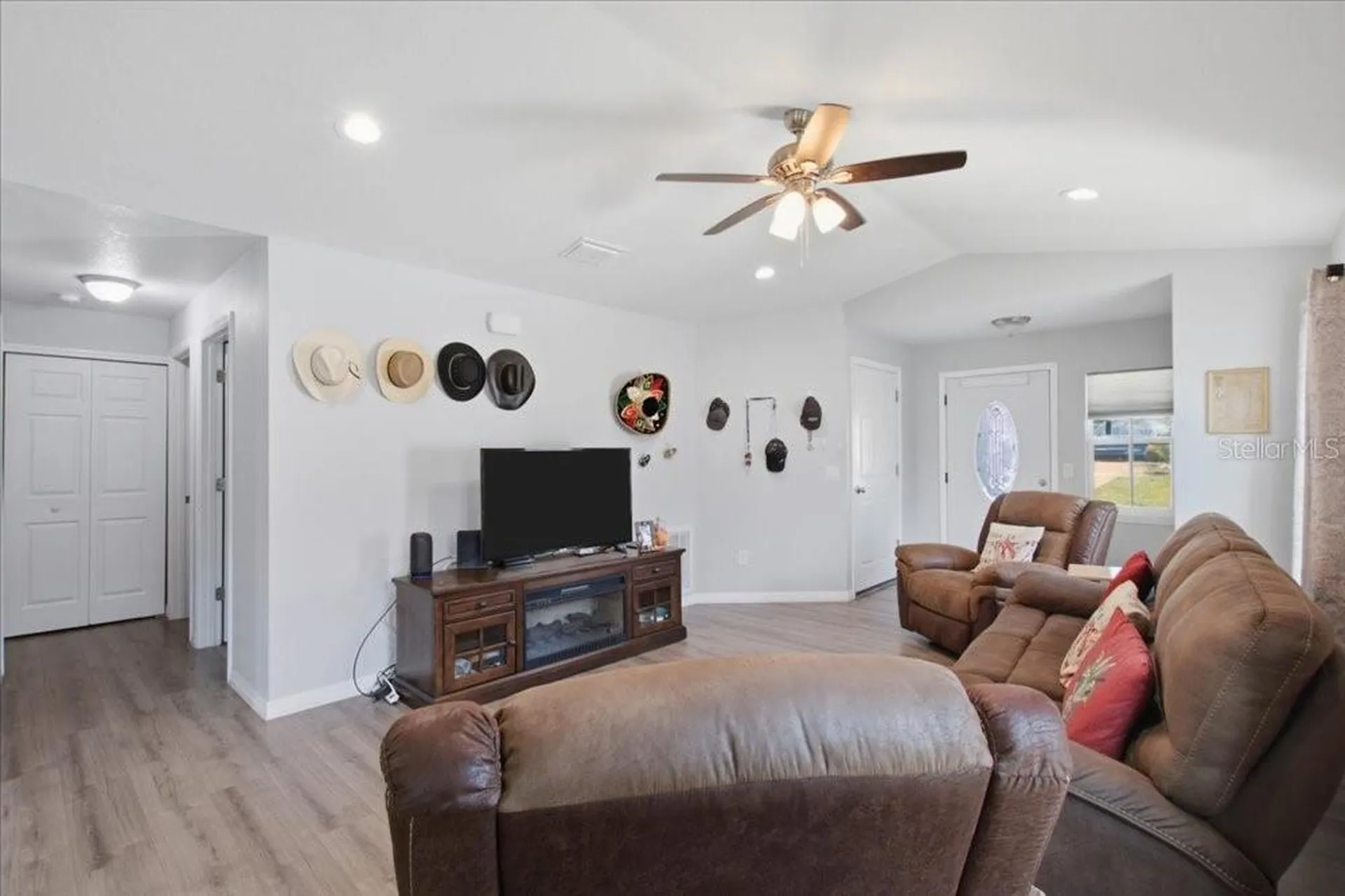14584 20th Street Dade City FL 33523
