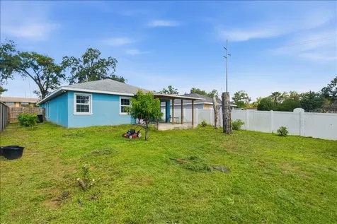 14584 20th Street Dade City FL 33523