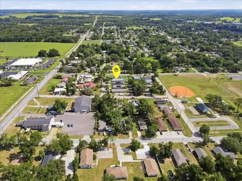 14584 20th Street Dade City FL 33523