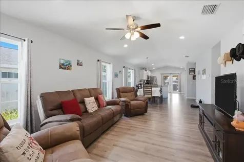 14584 20th Street Dade City FL 33523