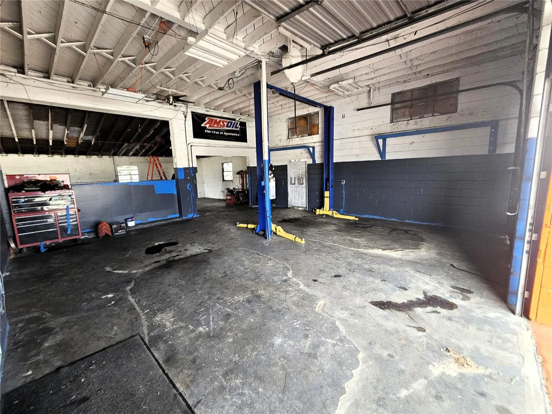 15217 Us Highway 301 Dade City FL 33523