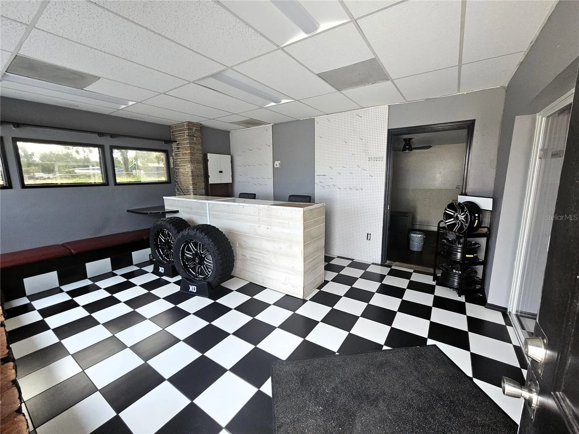 15217 Us Highway 301 Dade City FL 33523