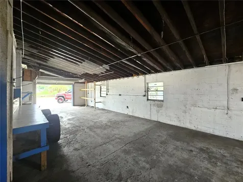 15217 Us Highway 301 Dade City FL 33523