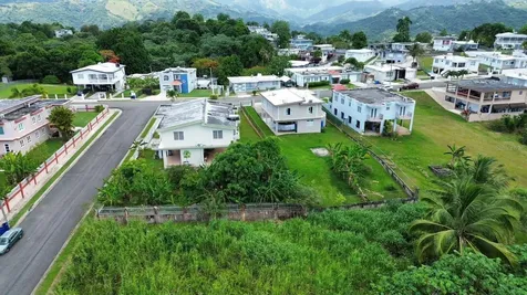 SOLAR#10, Bloque B, Sector La Linea, Bo Jaguas Ciales PR 00638