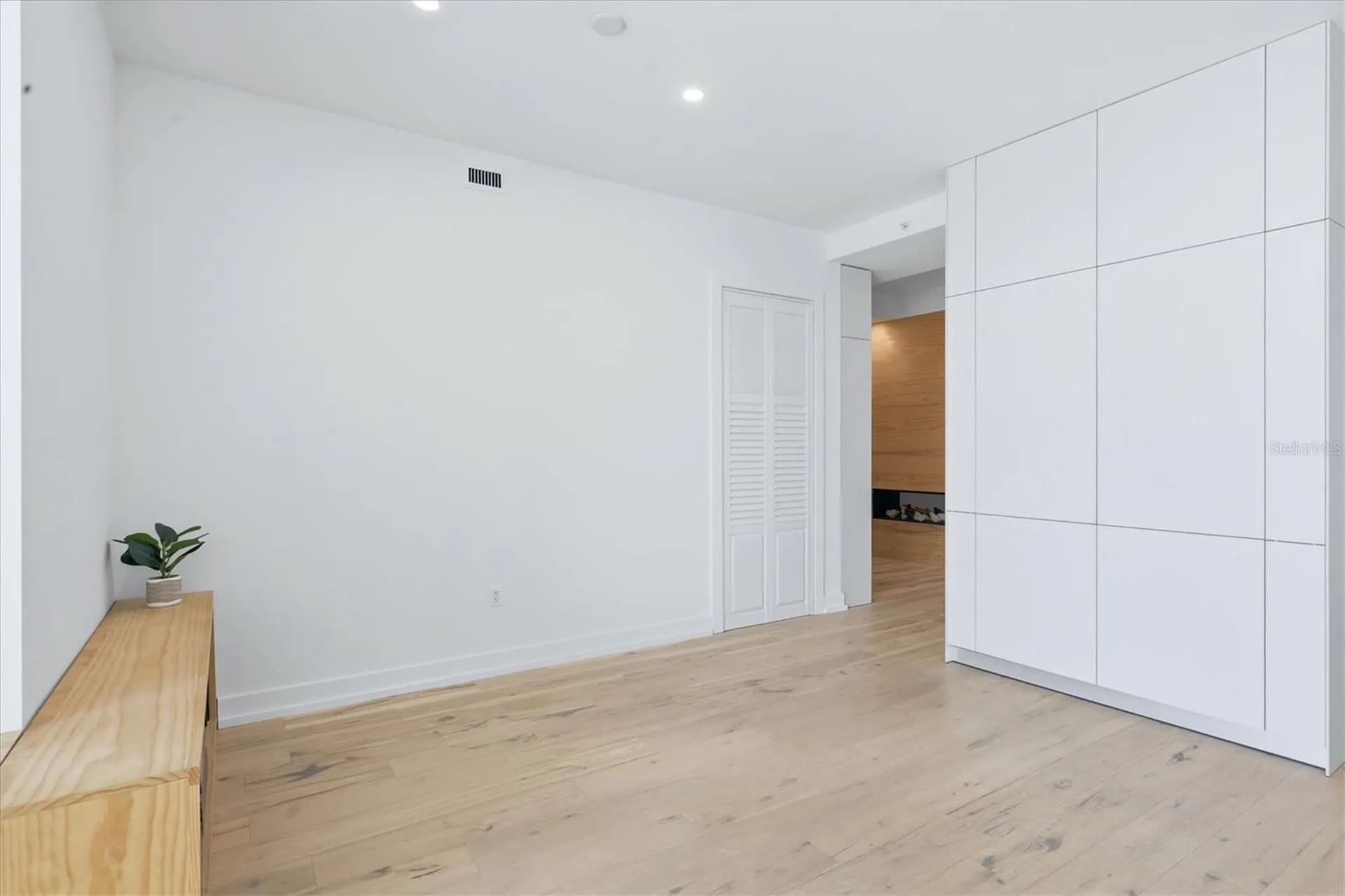 111 S Pineapple Avenue Sarasota FL 34236