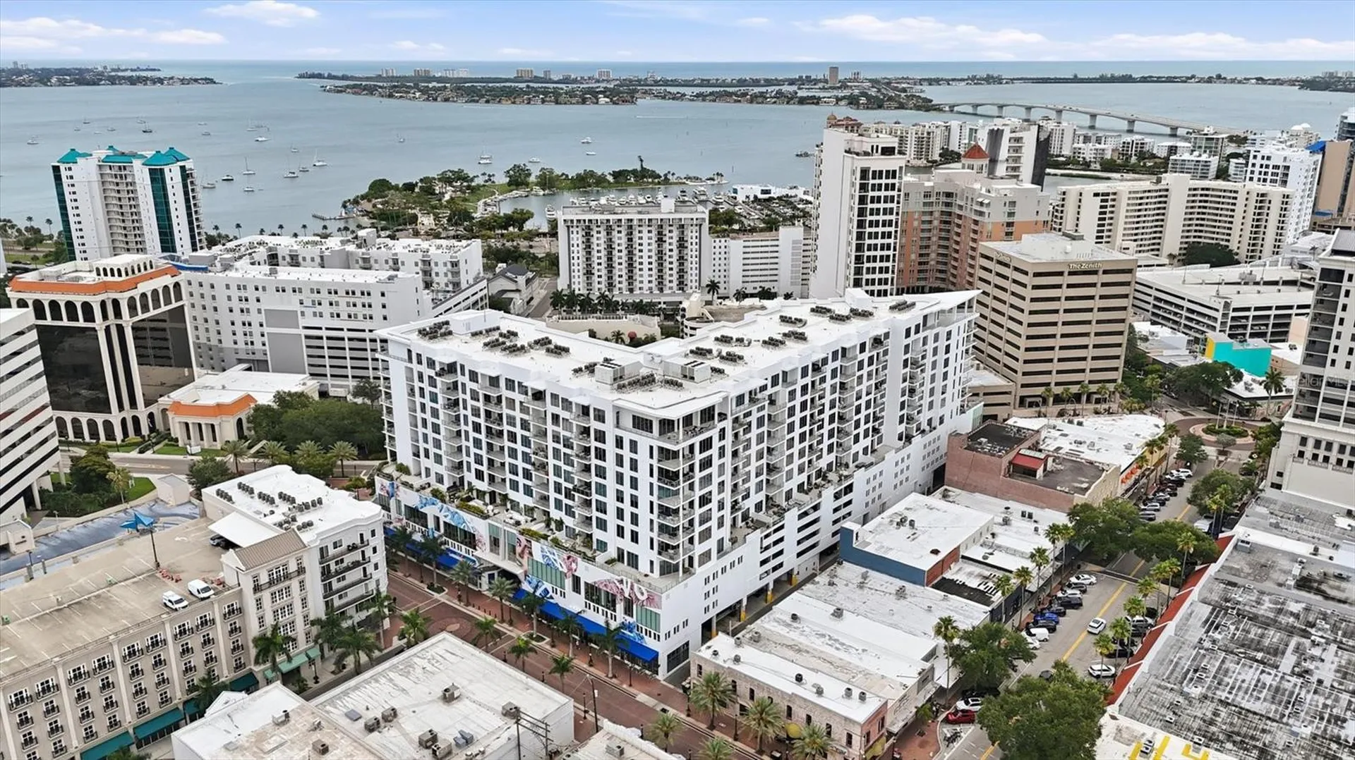 111 S Pineapple Avenue Sarasota FL 34236