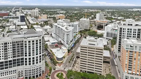 111 S Pineapple Avenue Sarasota FL 34236