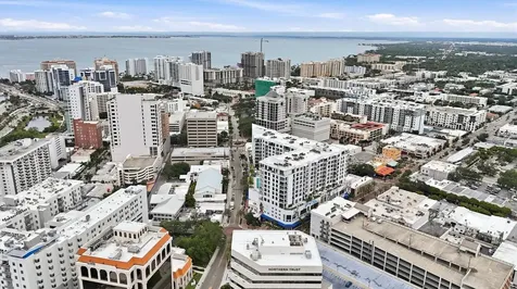 111 S Pineapple Avenue Sarasota FL 34236