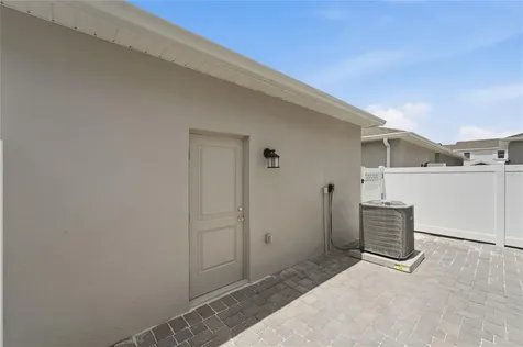 2160 Rider Rain Lane Apopka FL 32703