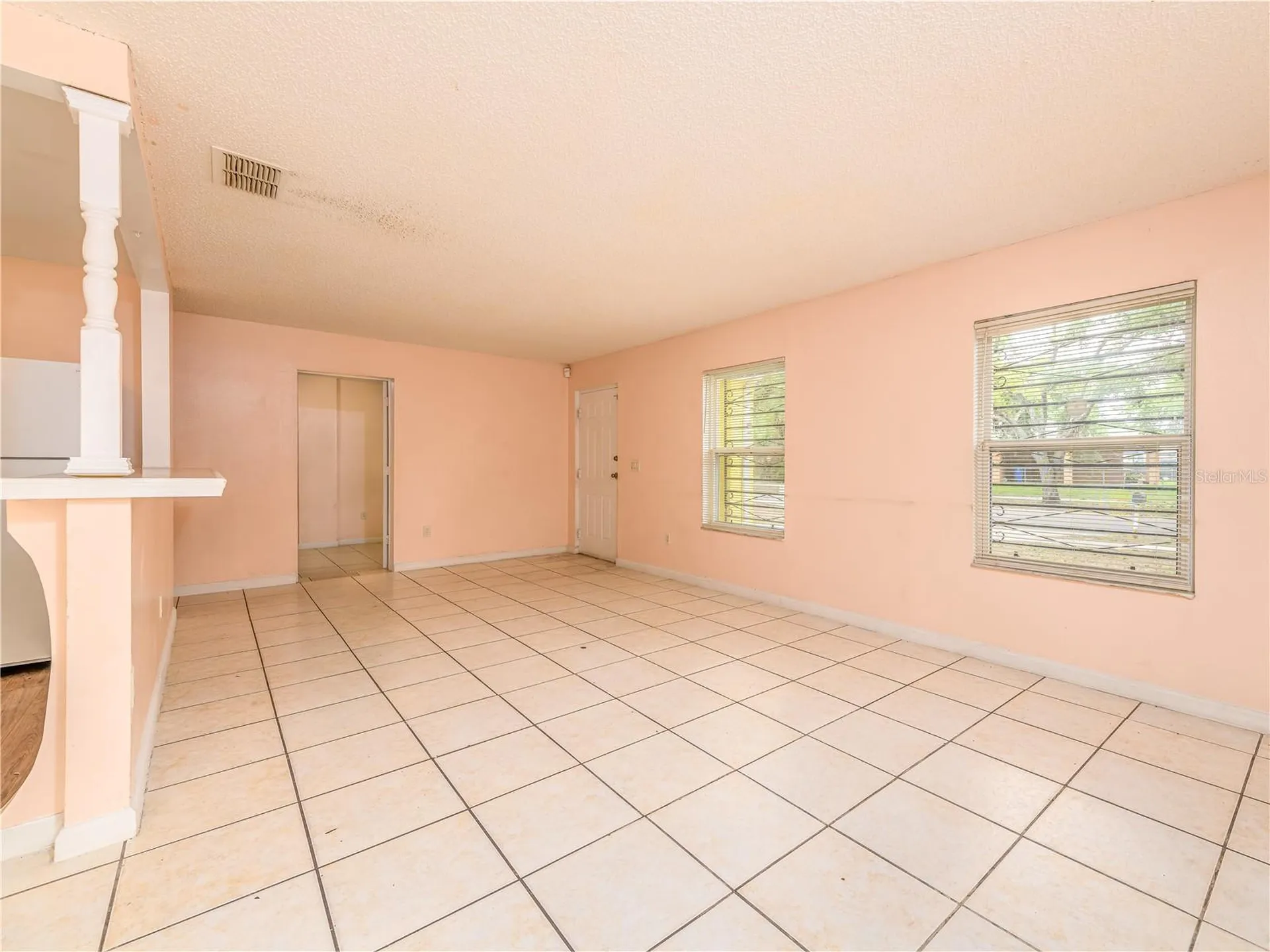 8702 Fish Lake Road Tampa FL 33619