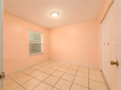 8702 Fish Lake Road Tampa FL 33619