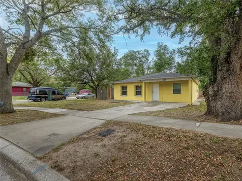 8702 Fish Lake Road Tampa FL 33619