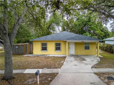 8702 Fish Lake Road Tampa FL 33619