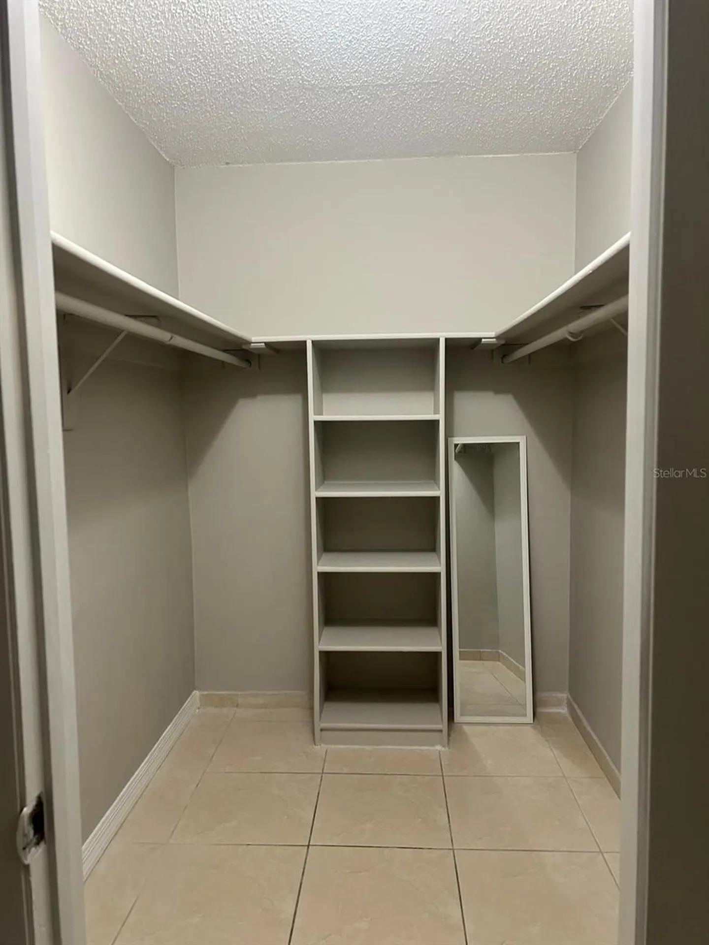 3298 Semoran Boulevard Orlando FL 32822