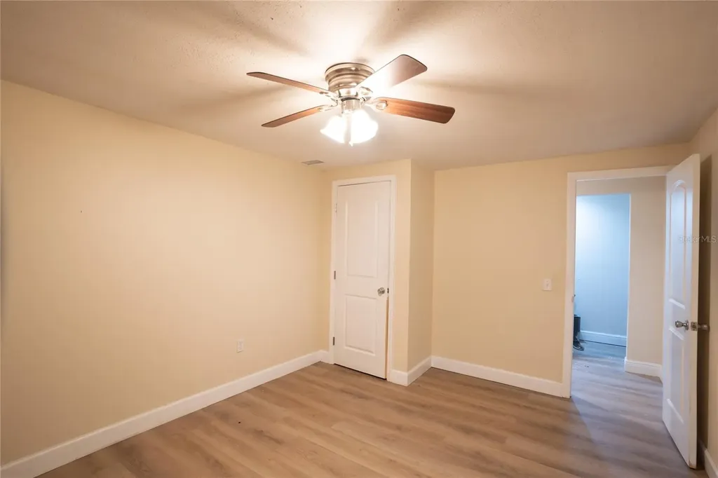 5409 Sweetwater Terrace Circle Tampa FL 33634