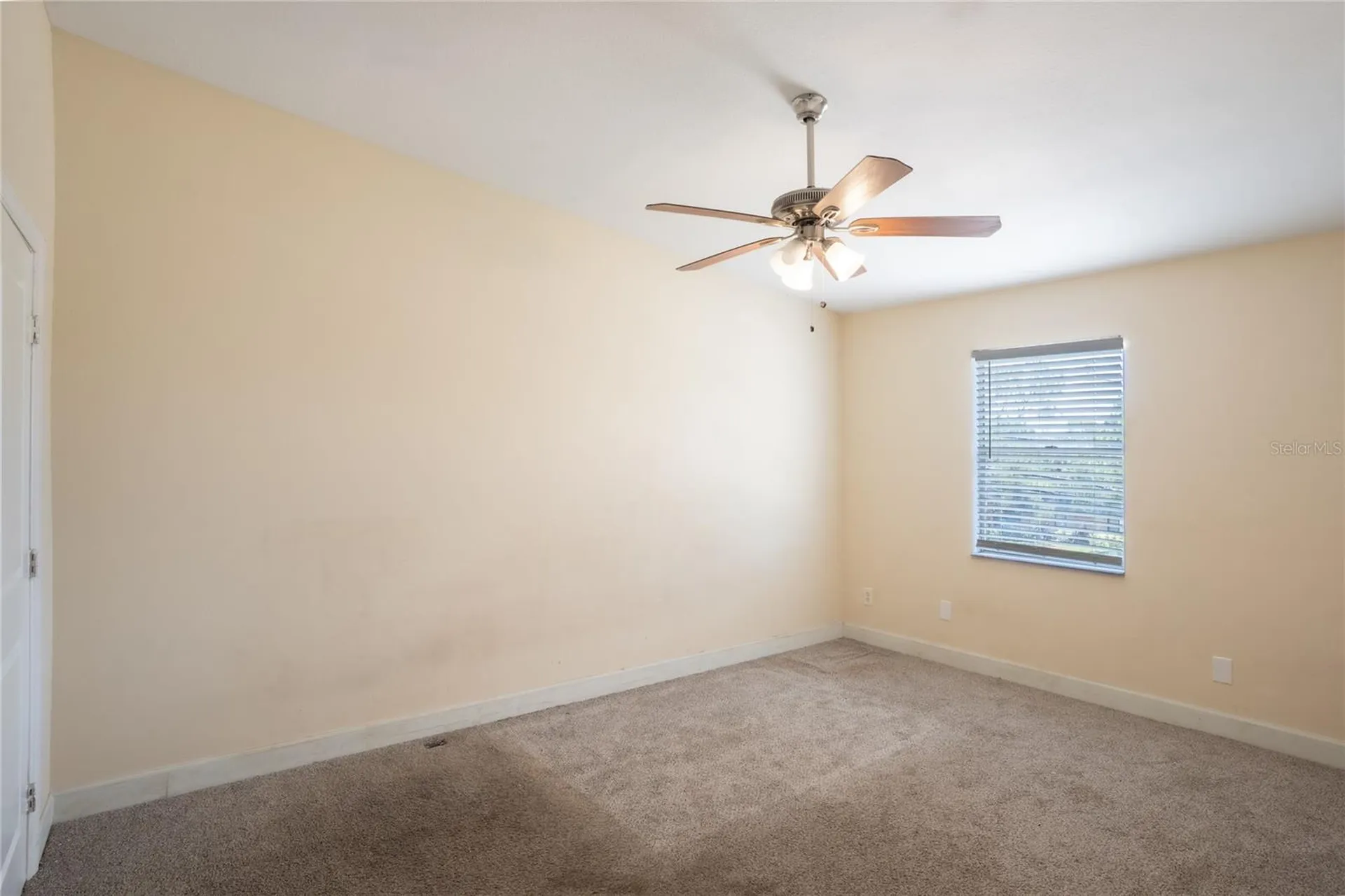 5409 Sweetwater Terrace Circle Tampa FL 33634