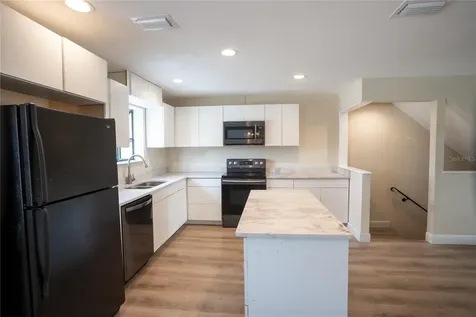 5409 Sweetwater Terrace Circle Tampa FL 33634