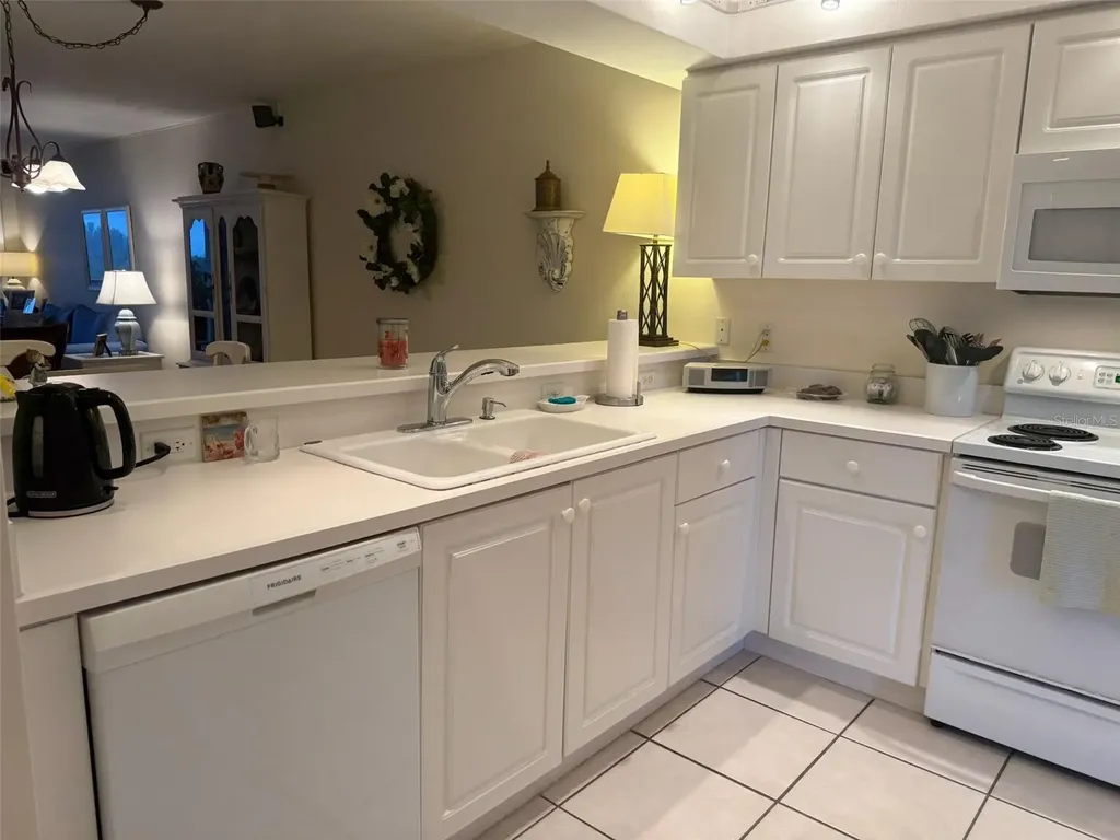426 Bouchelle Drive New Smyrna Beach FL 32169