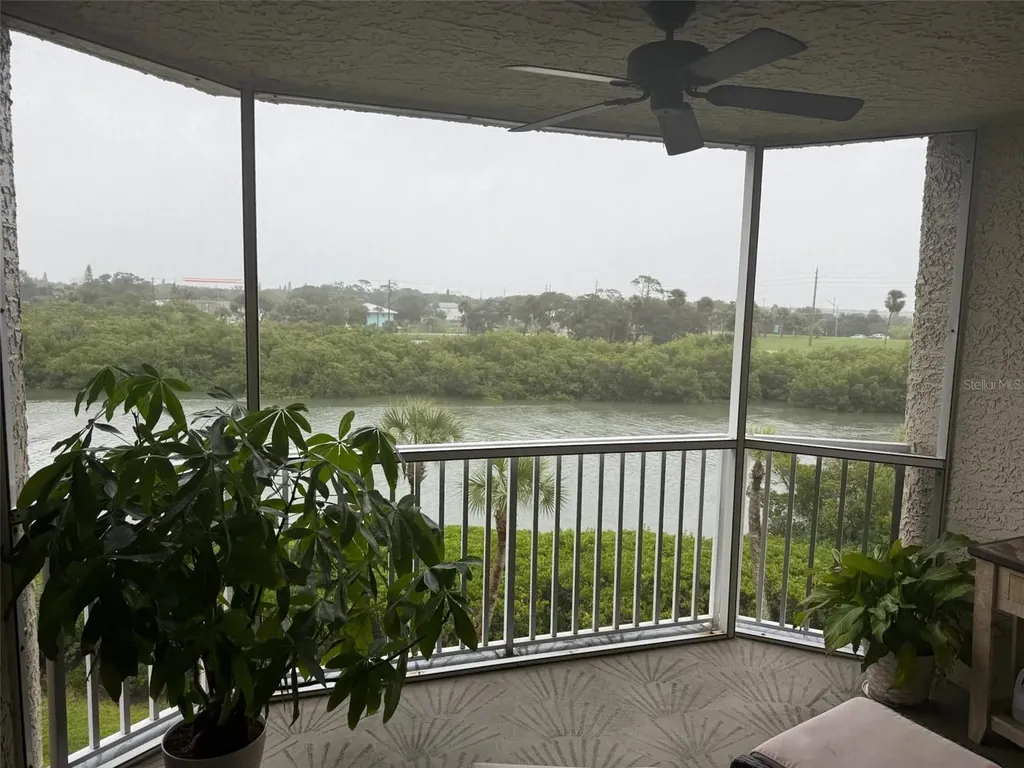 426 Bouchelle Drive New Smyrna Beach FL 32169
