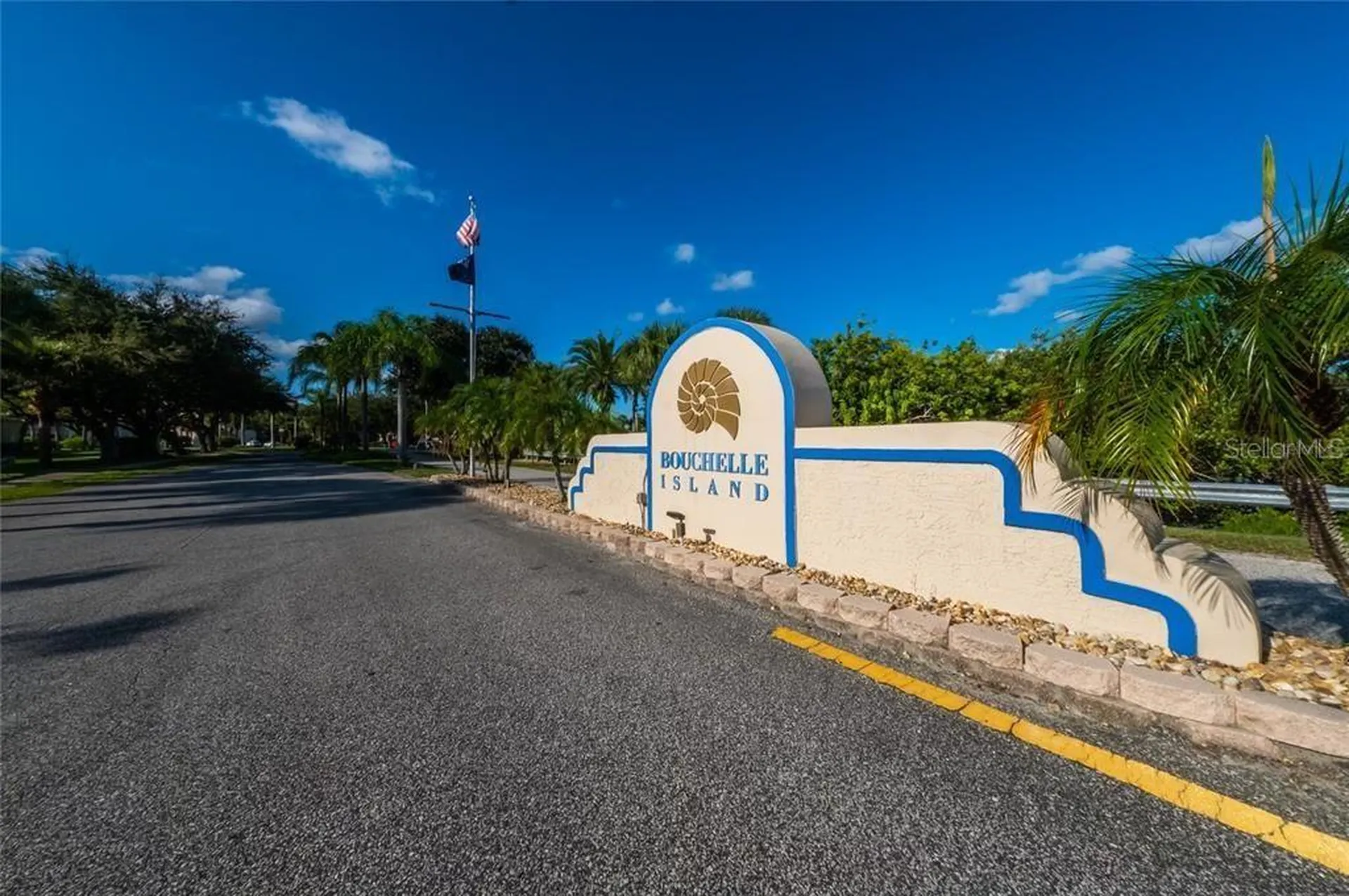 426 Bouchelle Drive New Smyrna Beach FL 32169