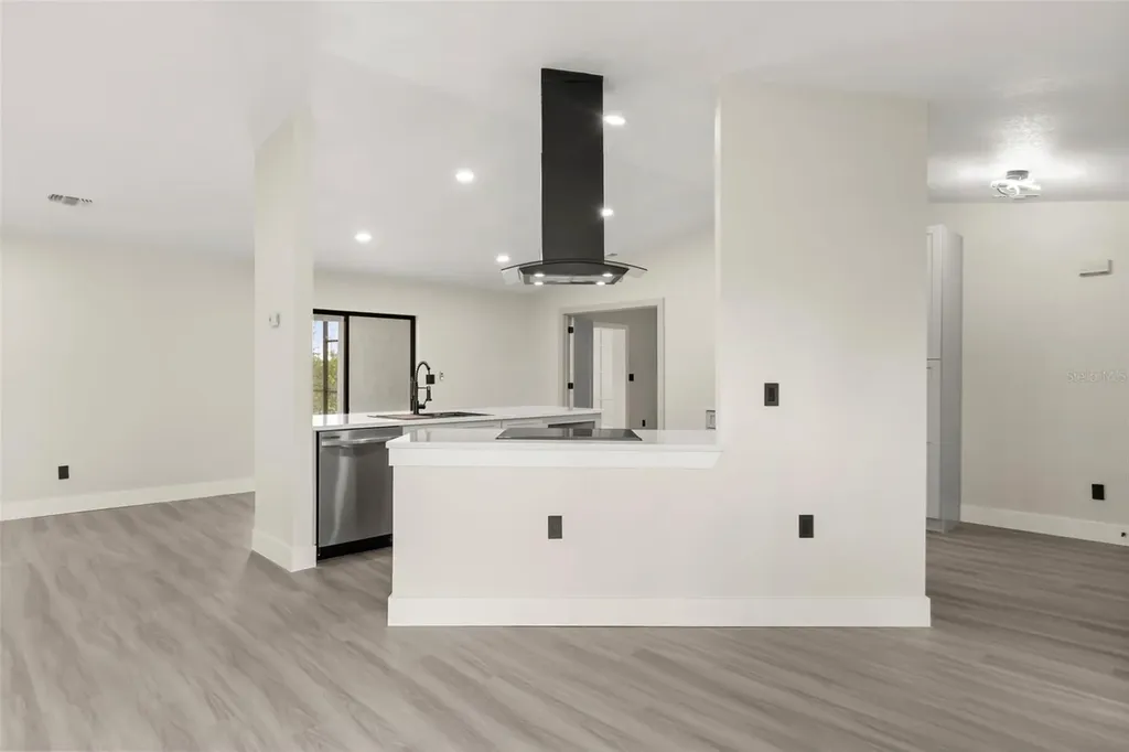 3007 Fayson Circle Deltona FL 32738