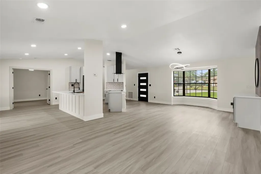 3007 Fayson Circle Deltona FL 32738