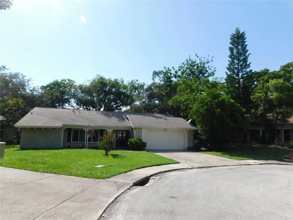 8020 Hunters Whip Row Hudson FL 34667