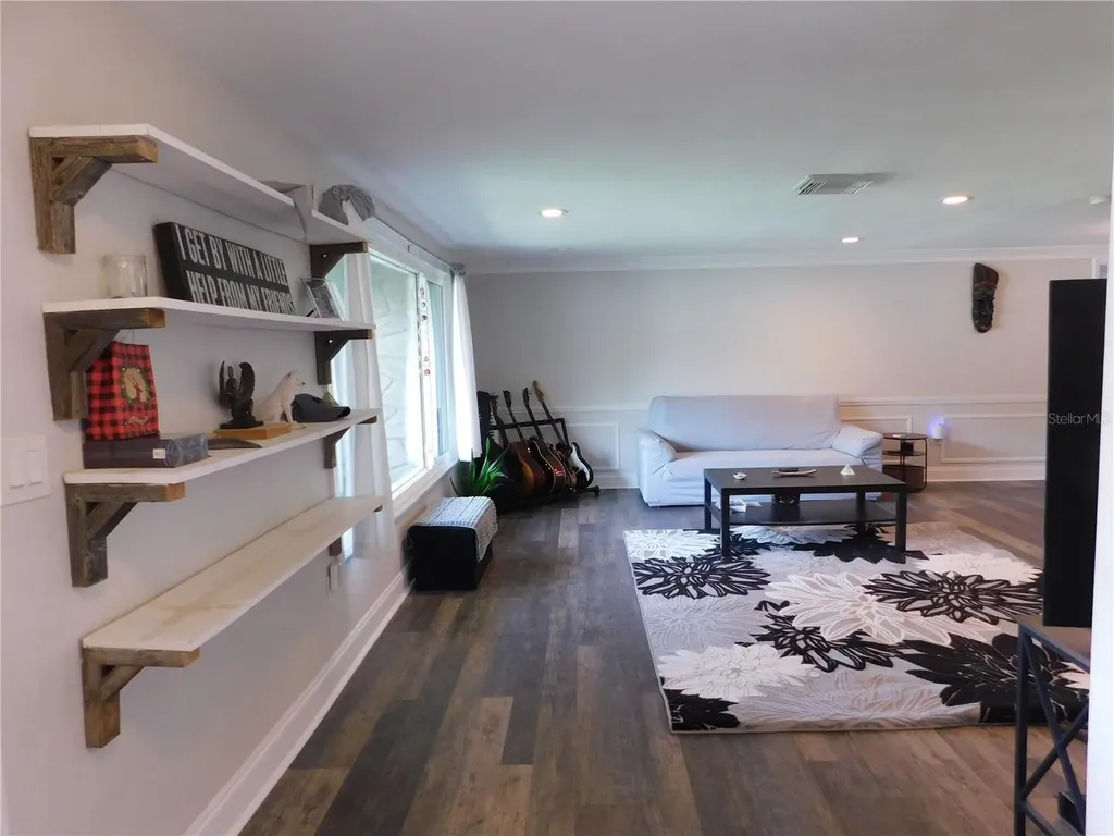 8020 Hunters Whip Row Hudson FL 34667
