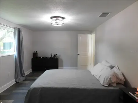 8020 Hunters Whip Row Hudson FL 34667