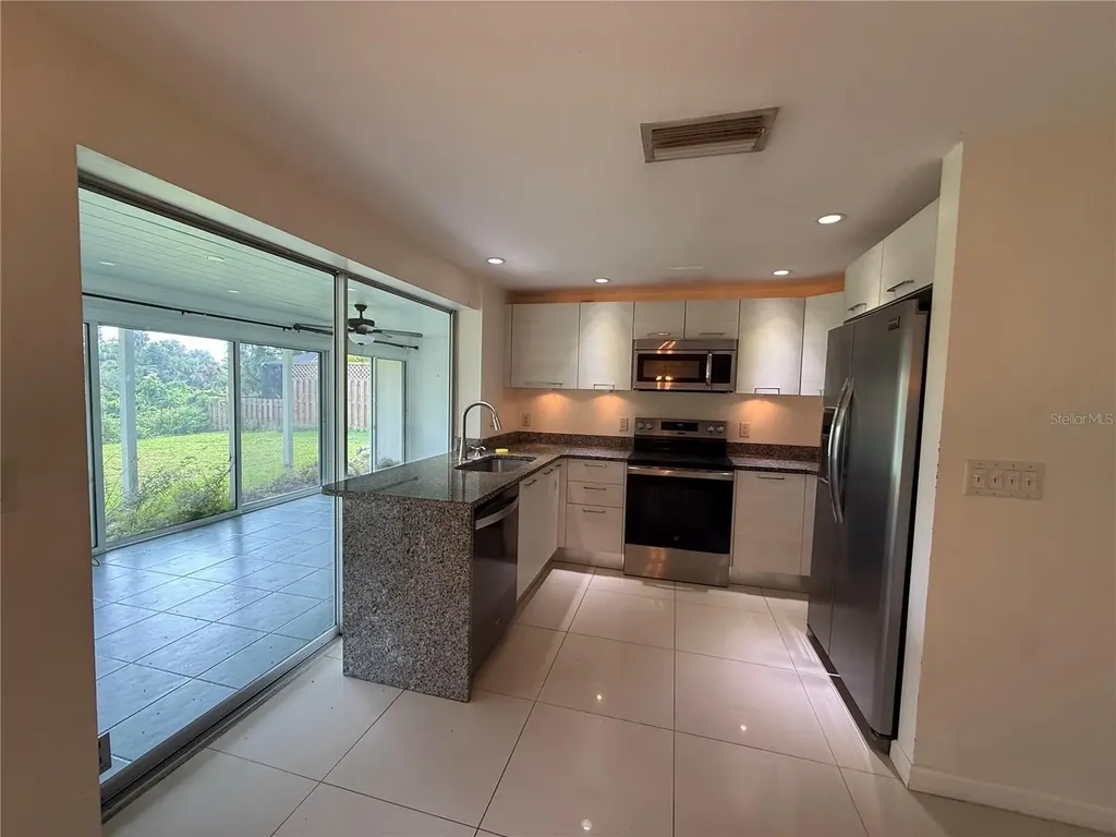 3211 Mayflower Street Sarasota FL 34231