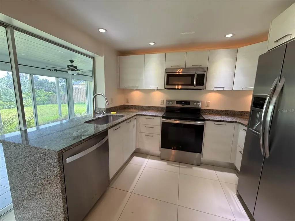 3211 Mayflower Street Sarasota FL 34231