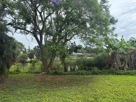 3211 Mayflower Street Sarasota FL 34231