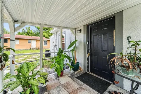 1024 Grant Avenue Mount Dora FL 32757