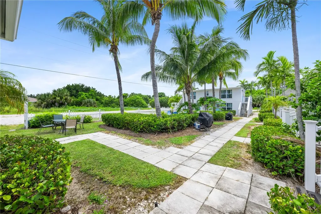 2502 Tamarind Drive Fort Pierce FL 34949