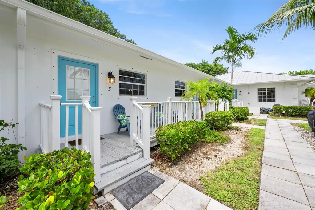 2502 Tamarind Drive Fort Pierce FL 34949
