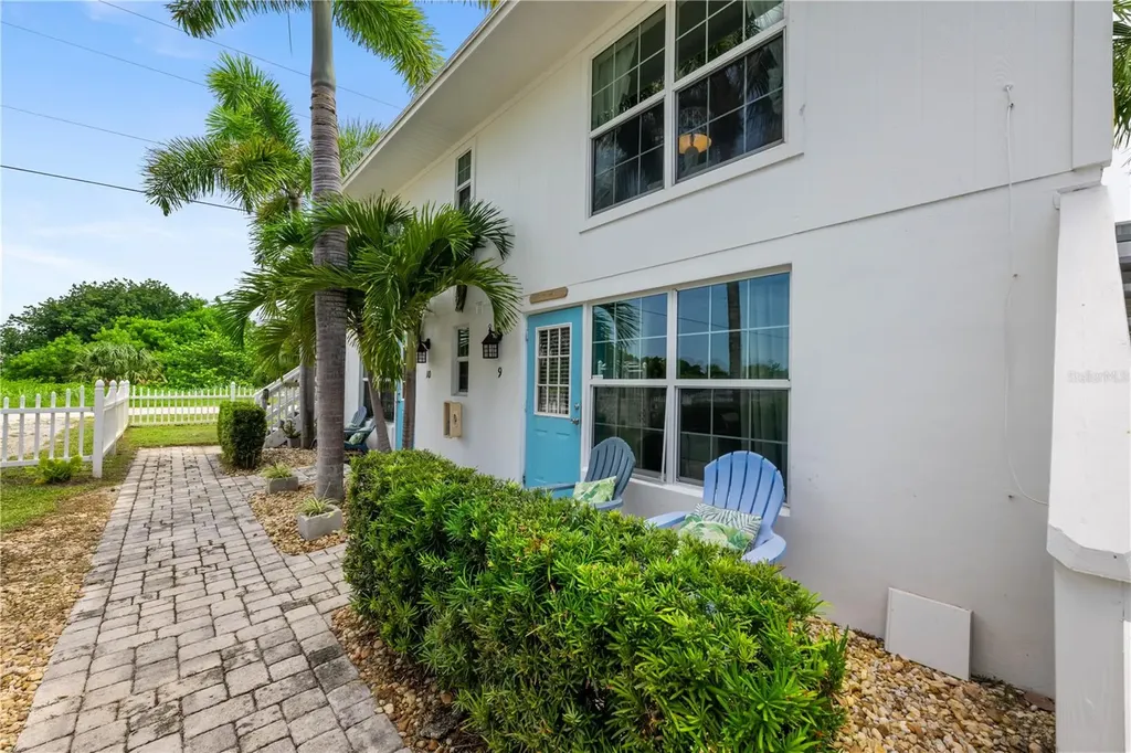 2502 Tamarind Drive Fort Pierce FL 34949