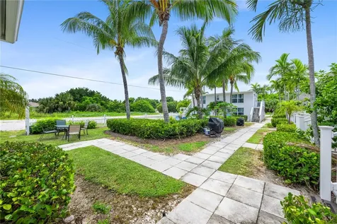 2502 Tamarind Drive Fort Pierce FL 34949