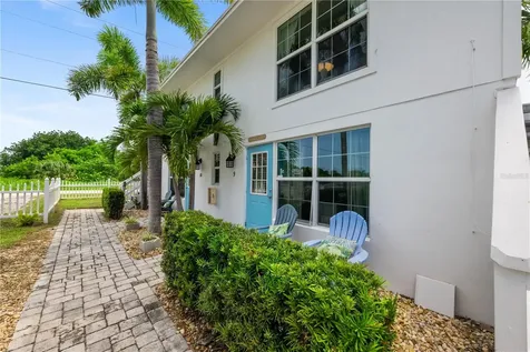 2502 Tamarind Drive Fort Pierce FL 34949