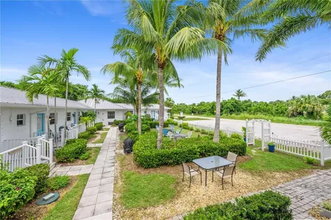 2502 Tamarind Drive Fort Pierce FL 34949